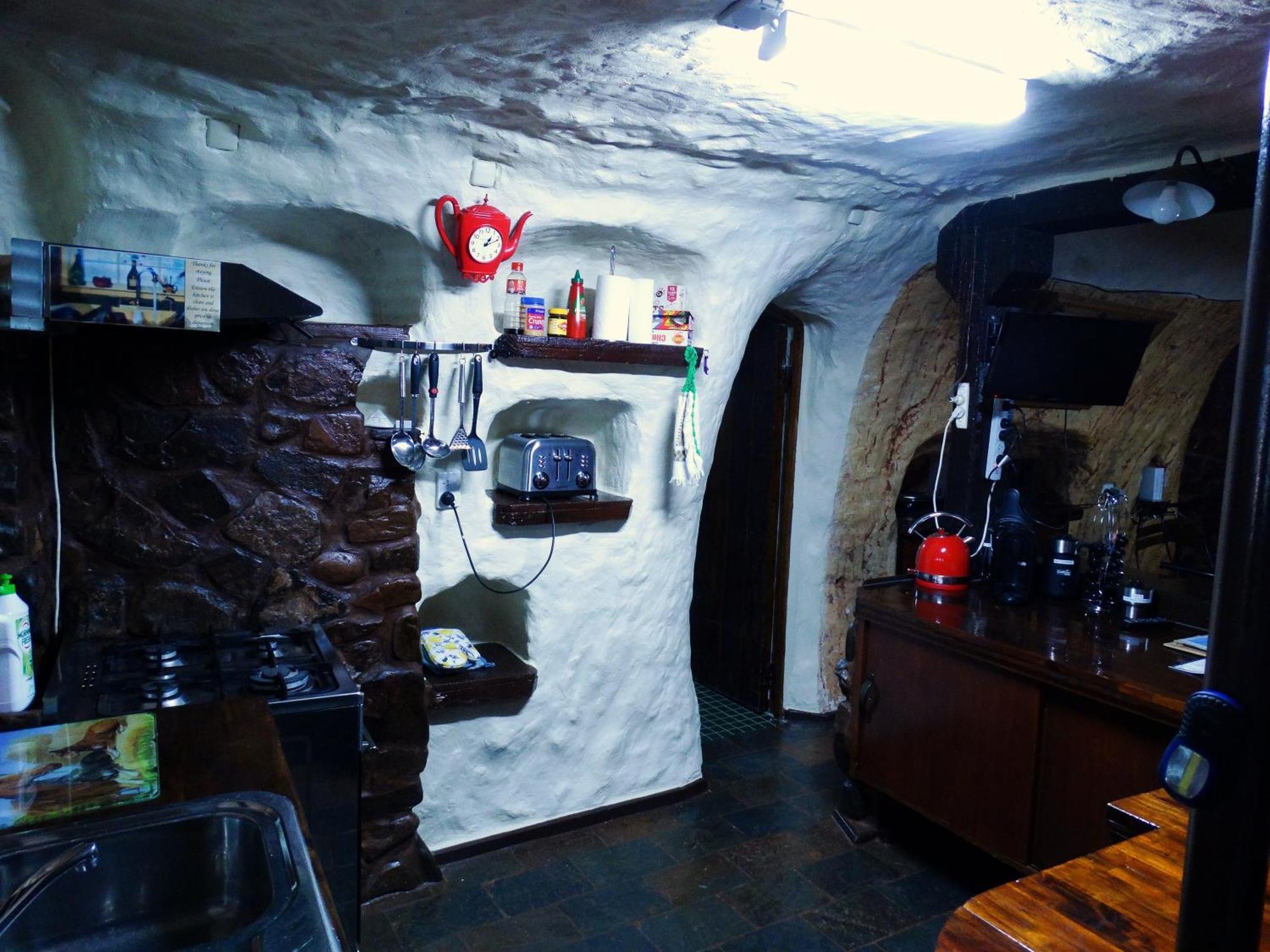 Di'S Dugouts Hotel Coober Pedy Ngoại thất bức ảnh